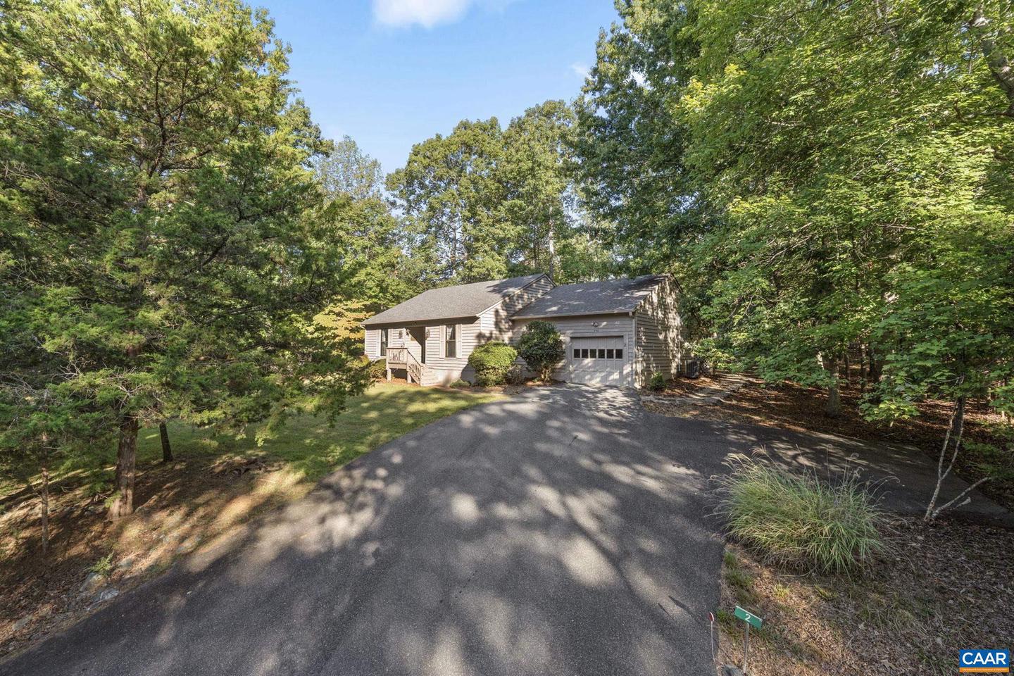 2 BARKLEY LN, PALMYRA, Virginia 22963, 3 Bedrooms Bedrooms, ,2 BathroomsBathrooms,Residential,For sale,2 BARKLEY LN,668463 MLS # 668463