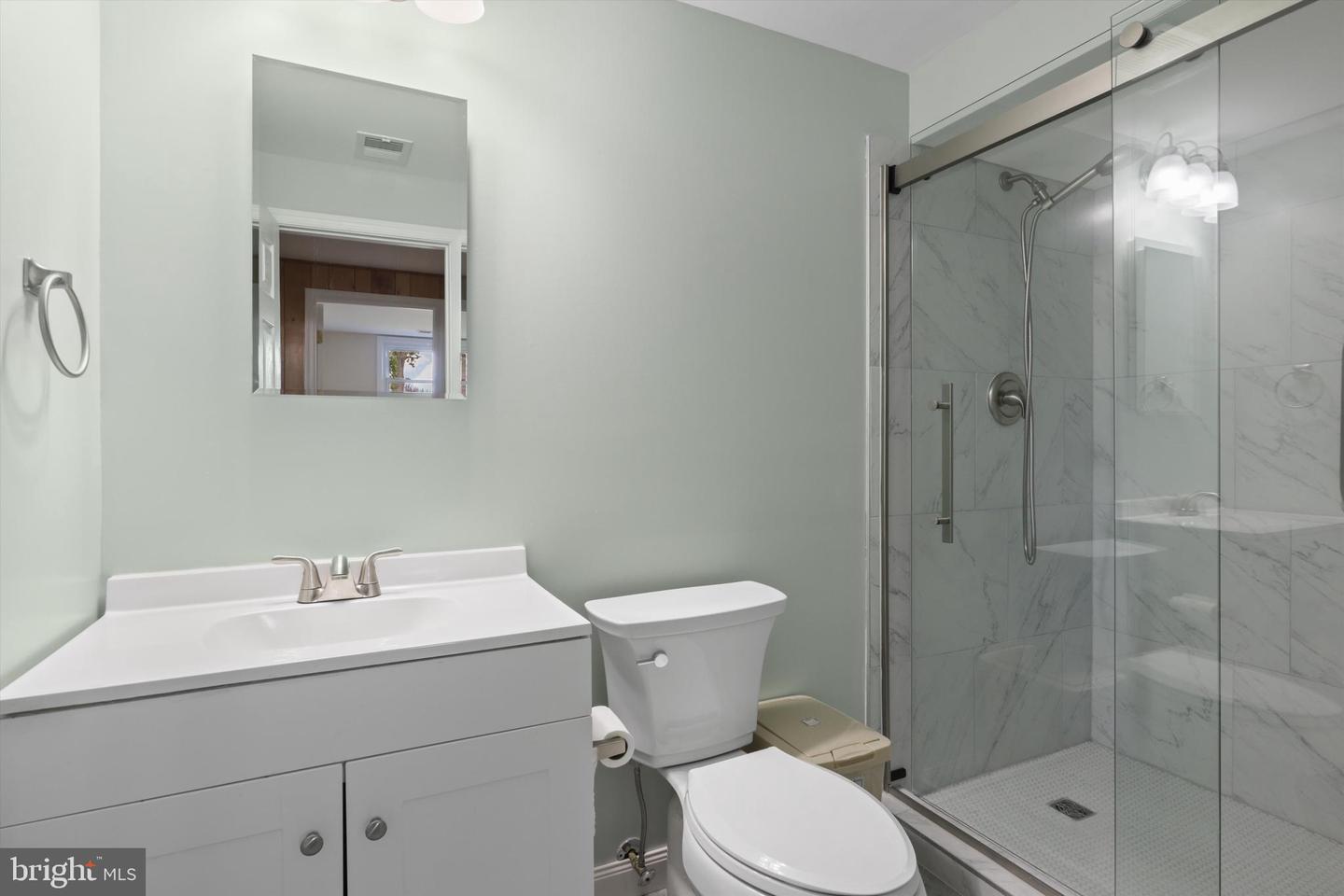 736 N YORK RD, STERLING, Virginia 20164, 4 Bedrooms Bedrooms, ,3 BathroomsBathrooms,Residential,For sale,736 N YORK RD,VALO2105956 MLS # VALO2105956