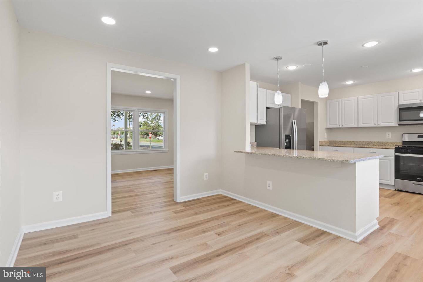 736 N YORK RD, STERLING, Virginia 20164, 4 Bedrooms Bedrooms, ,3 BathroomsBathrooms,Residential,For sale,736 N YORK RD,VALO2105956 MLS # VALO2105956