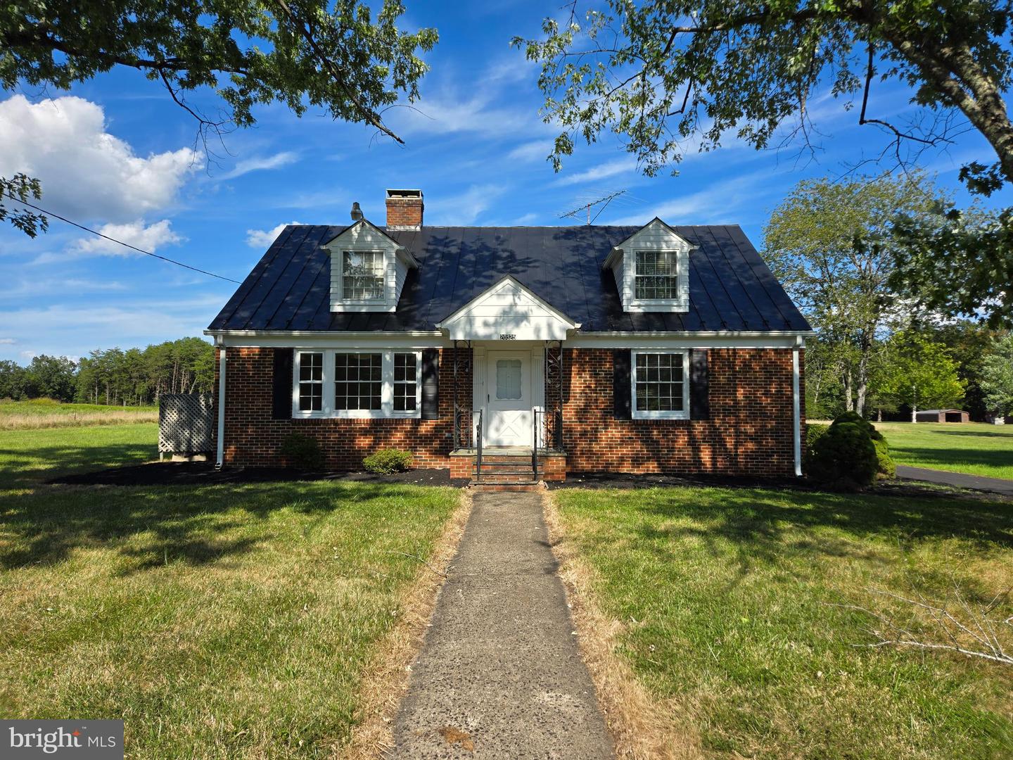 20325 CEDAR GROVE RD, CULPEPER, Virginia 22701, 4 Bedrooms Bedrooms, 6 Rooms Rooms,1 BathroomBathrooms,Residential,For sale,20325 CEDAR GROVE RD,VACU2011470 MLS # VACU2011470
