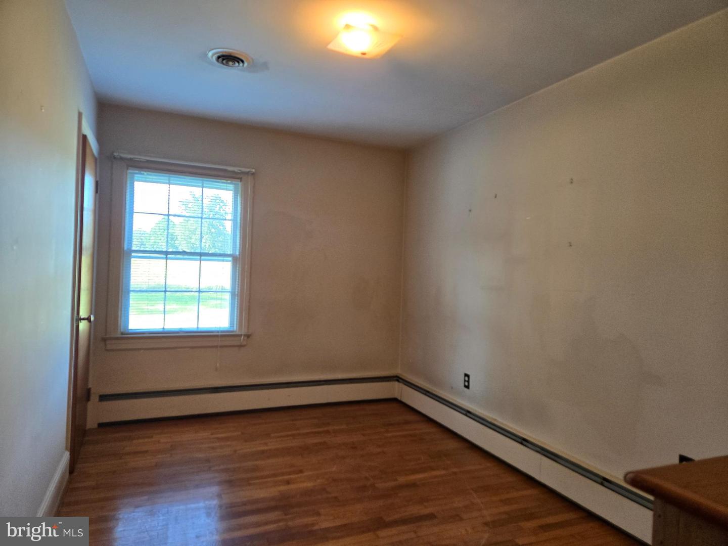 20325 CEDAR GROVE RD, CULPEPER, Virginia 22701, 4 Bedrooms Bedrooms, 6 Rooms Rooms,1 BathroomBathrooms,Residential,For sale,20325 CEDAR GROVE RD,VACU2011470 MLS # VACU2011470