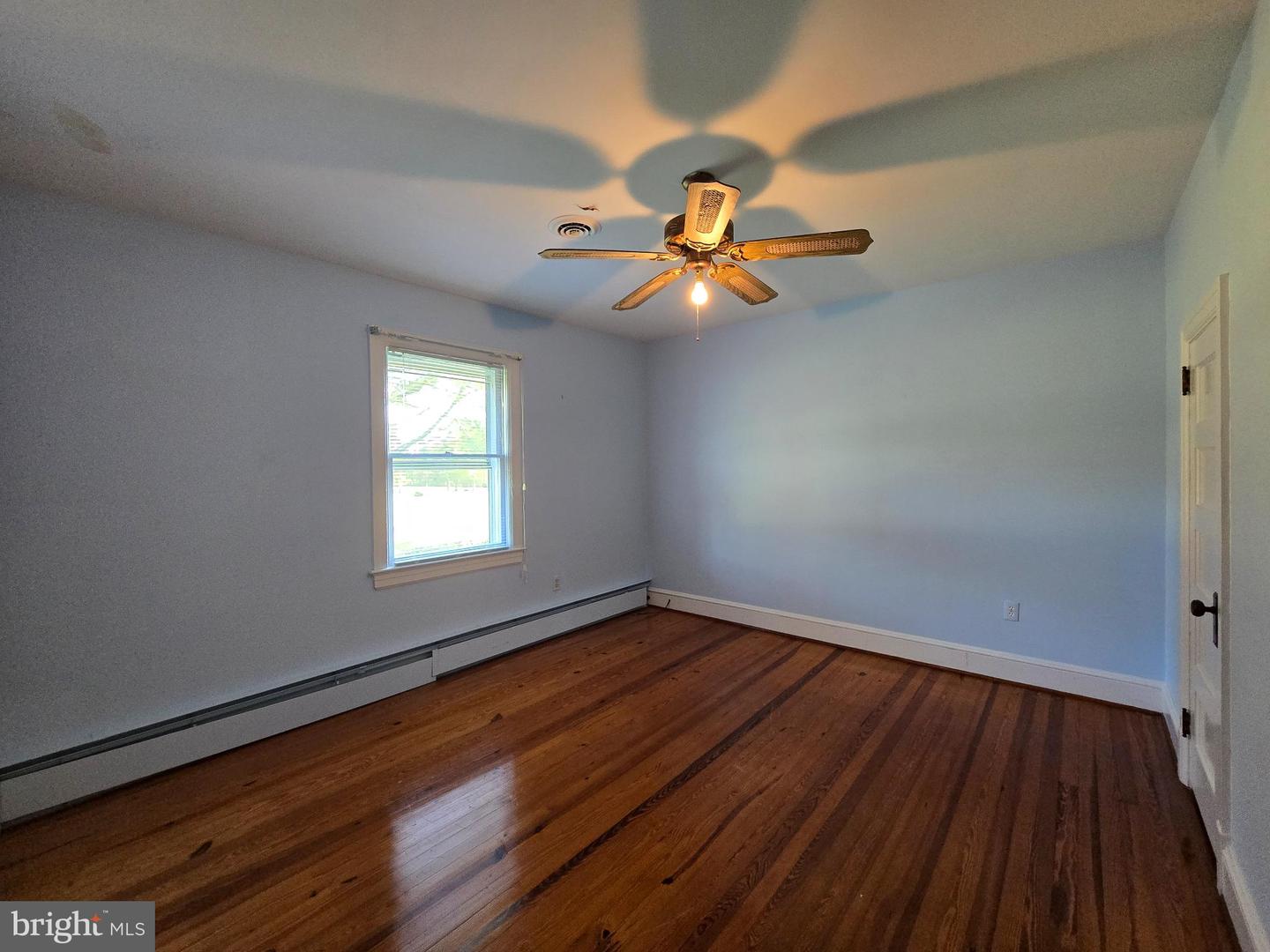 20325 CEDAR GROVE RD, CULPEPER, Virginia 22701, 4 Bedrooms Bedrooms, 6 Rooms Rooms,1 BathroomBathrooms,Residential,For sale,20325 CEDAR GROVE RD,VACU2011470 MLS # VACU2011470