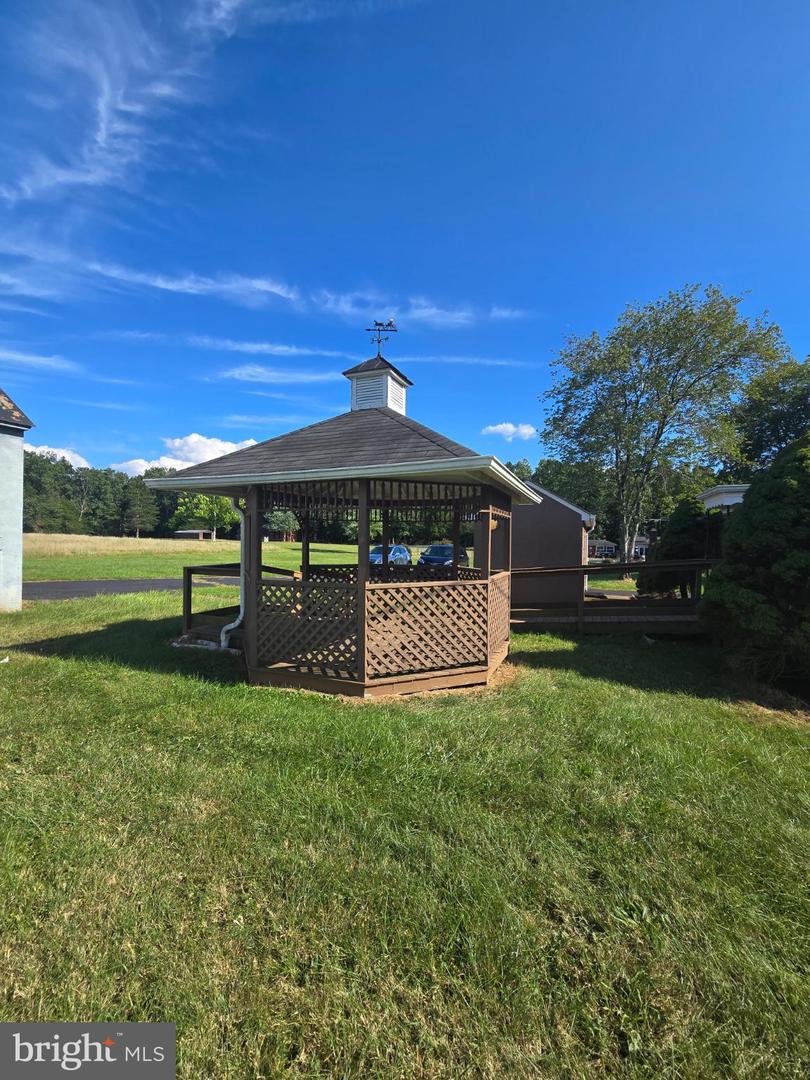 20325 CEDAR GROVE RD, CULPEPER, Virginia 22701, 4 Bedrooms Bedrooms, 6 Rooms Rooms,1 BathroomBathrooms,Residential,For sale,20325 CEDAR GROVE RD,VACU2011470 MLS # VACU2011470