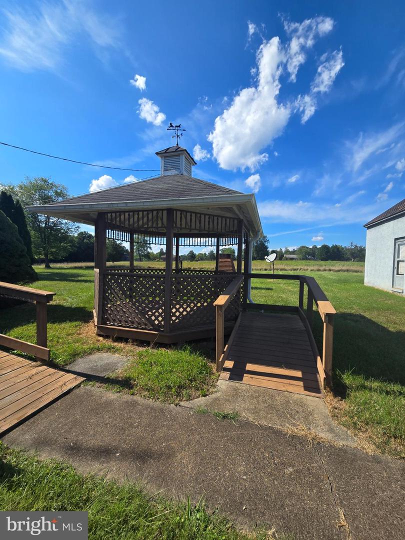 20325 CEDAR GROVE RD, CULPEPER, Virginia 22701, 4 Bedrooms Bedrooms, 6 Rooms Rooms,1 BathroomBathrooms,Residential,For sale,20325 CEDAR GROVE RD,VACU2011470 MLS # VACU2011470