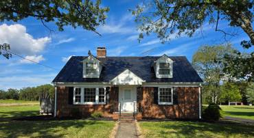 20325 CEDAR GROVE RD, CULPEPER, Virginia 22701, 4 Bedrooms Bedrooms, 6 Rooms Rooms,1 BathroomBathrooms,Residential,For sale,20325 CEDAR GROVE RD,VACU2011470 MLS # VACU2011470