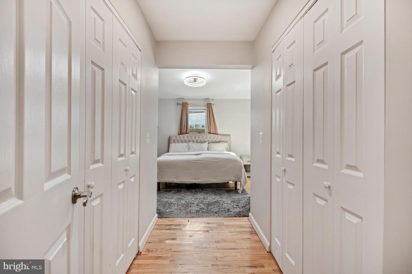 2512 JAMAICA DR, ALEXANDRIA, Virginia 22303, 4 Bedrooms Bedrooms, 7 Rooms Rooms,3 BathroomsBathrooms,Residential,For sale,2512 JAMAICA DR,VAFX2264620 MLS # VAFX2264620