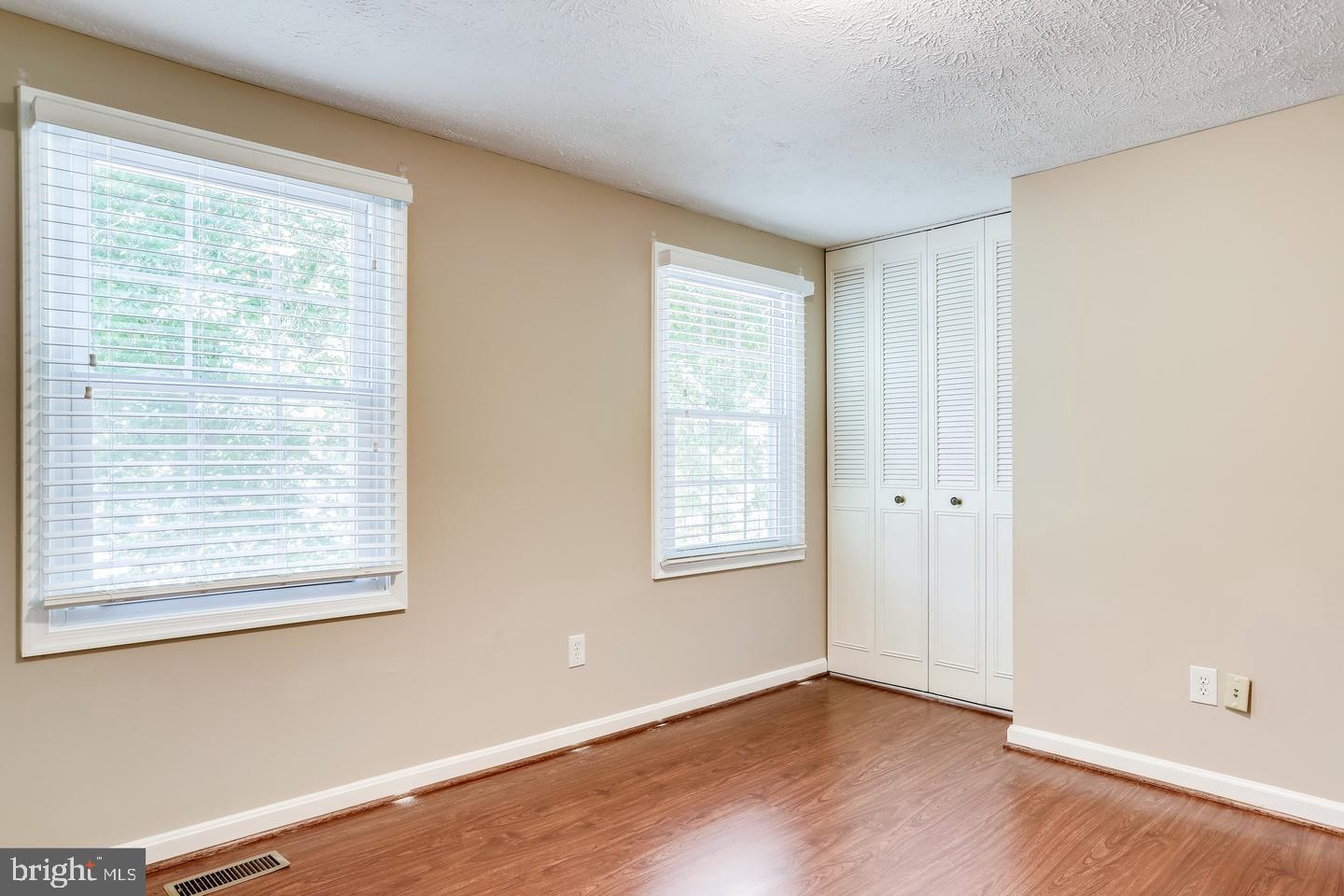 8334 TERRA GRANDE AVE, SPRINGFIELD, Virginia 22153, 5 Bedrooms Bedrooms, 9 Rooms Rooms,3 BathroomsBathrooms,Residential,For sale,8334 TERRA GRANDE AVE,VAFX2264622 MLS # VAFX2264622