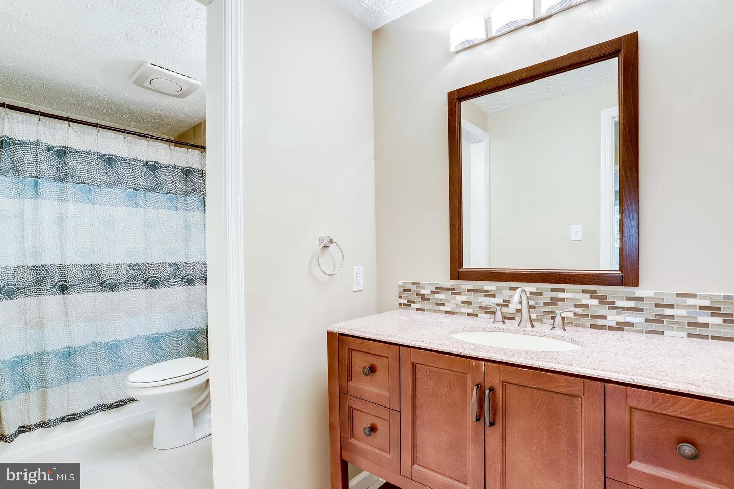 8334 TERRA GRANDE AVE, SPRINGFIELD, Virginia 22153, 5 Bedrooms Bedrooms, 9 Rooms Rooms,3 BathroomsBathrooms,Residential,For sale,8334 TERRA GRANDE AVE,VAFX2264622 MLS # VAFX2264622