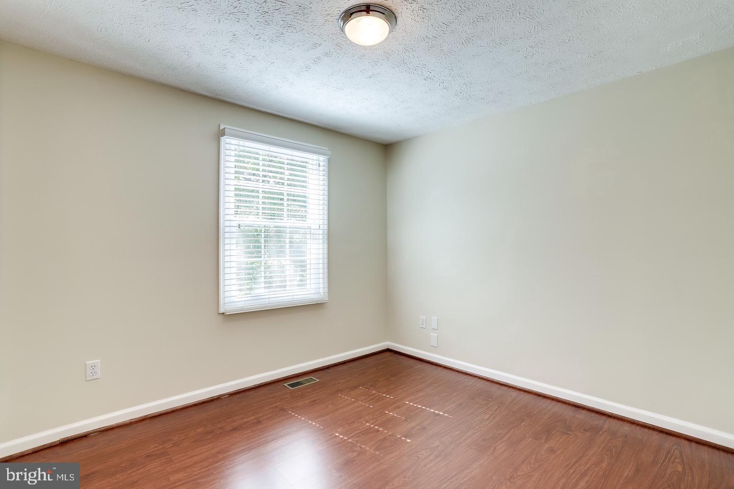 8334 TERRA GRANDE AVE, SPRINGFIELD, Virginia 22153, 5 Bedrooms Bedrooms, 9 Rooms Rooms,3 BathroomsBathrooms,Residential,For sale,8334 TERRA GRANDE AVE,VAFX2264622 MLS # VAFX2264622