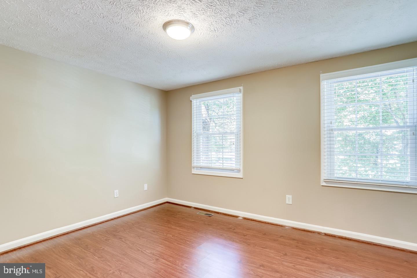 8334 TERRA GRANDE AVE, SPRINGFIELD, Virginia 22153, 5 Bedrooms Bedrooms, 9 Rooms Rooms,3 BathroomsBathrooms,Residential,For sale,8334 TERRA GRANDE AVE,VAFX2264622 MLS # VAFX2264622