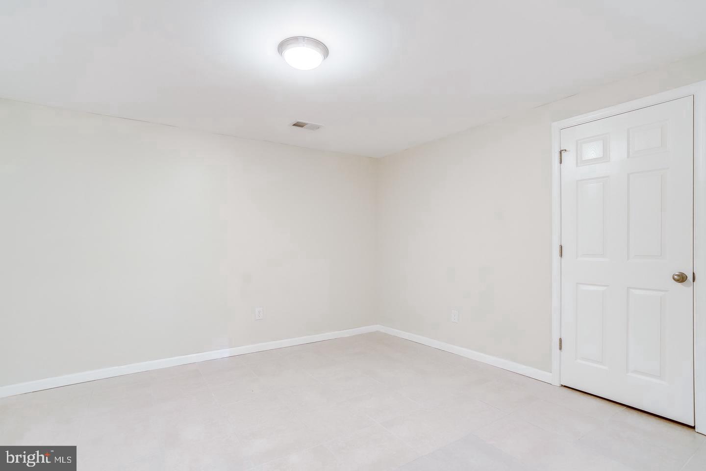 8334 TERRA GRANDE AVE, SPRINGFIELD, Virginia 22153, 5 Bedrooms Bedrooms, 9 Rooms Rooms,3 BathroomsBathrooms,Residential,For sale,8334 TERRA GRANDE AVE,VAFX2264622 MLS # VAFX2264622