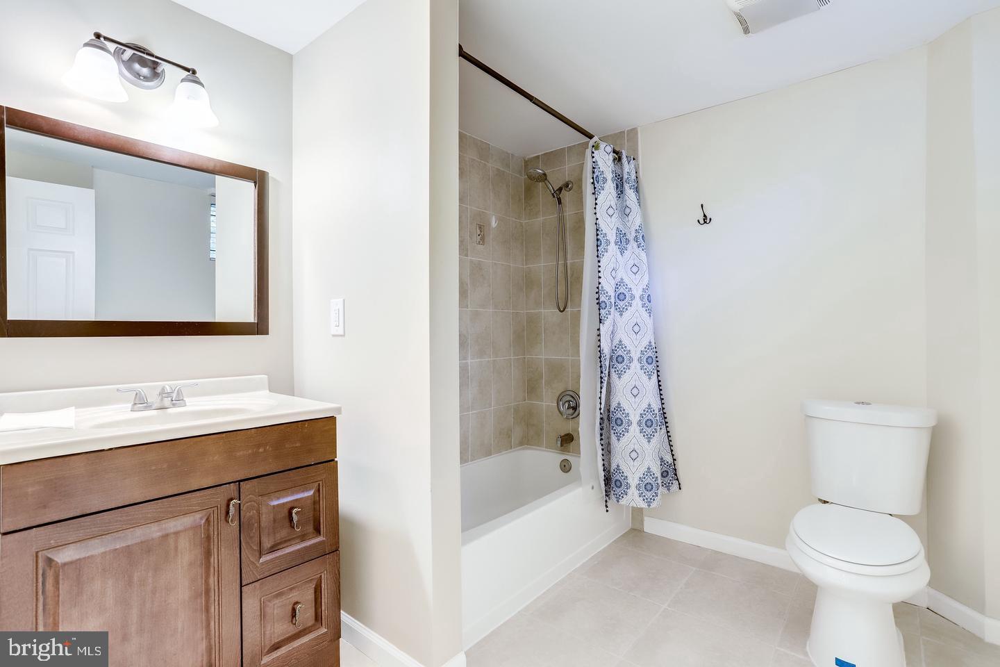 8334 TERRA GRANDE AVE, SPRINGFIELD, Virginia 22153, 5 Bedrooms Bedrooms, 9 Rooms Rooms,3 BathroomsBathrooms,Residential,For sale,8334 TERRA GRANDE AVE,VAFX2264622 MLS # VAFX2264622