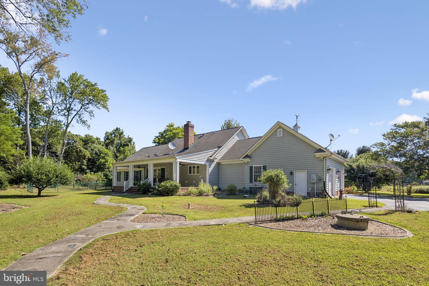 8612 SANDY BEACH LN, KING GEORGE, Virginia 22485, 4 Bedrooms Bedrooms, ,4 BathroomsBathrooms,Residential,For sale,8612 SANDY BEACH LN,VAKG2006956 MLS # VAKG2006956