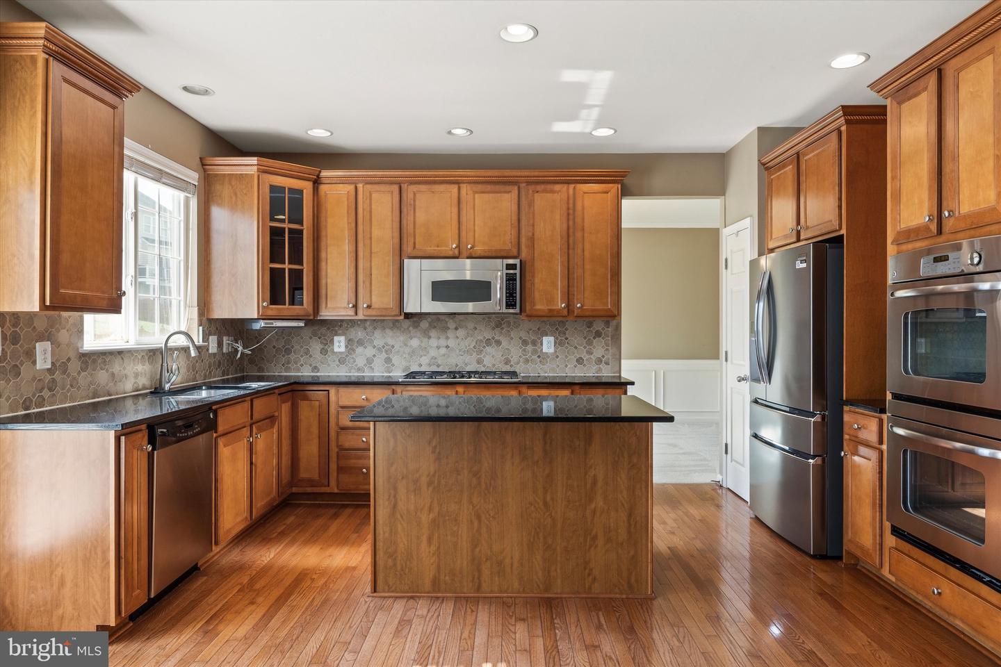 2812 RIDGETOP CT, WINCHESTER, Virginia 22601, 4 Bedrooms Bedrooms, ,3 BathroomsBathrooms,Residential,For sale,2812 RIDGETOP CT,VAWI2009012 MLS # VAWI2009012