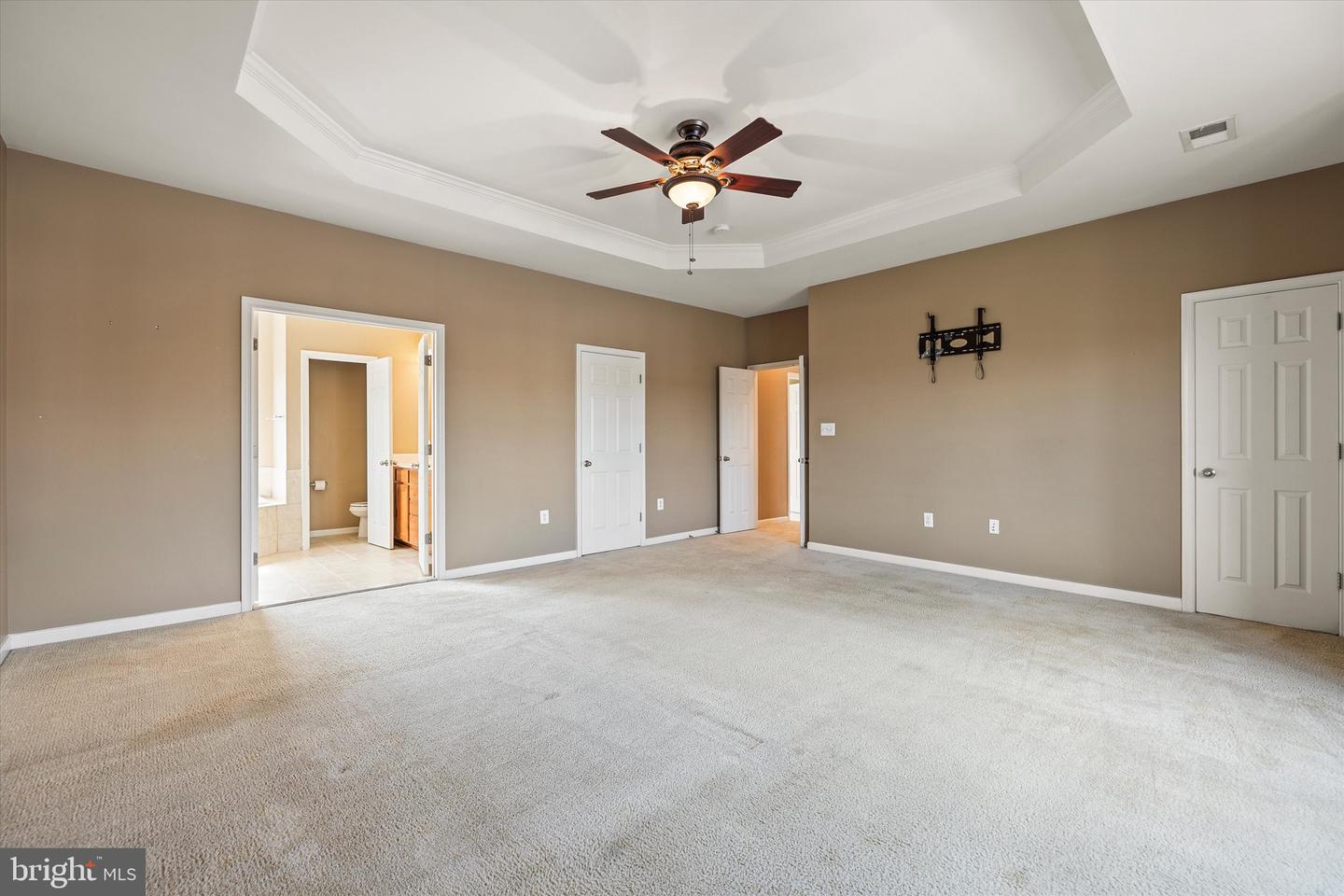 2812 RIDGETOP CT, WINCHESTER, Virginia 22601, 4 Bedrooms Bedrooms, ,3 BathroomsBathrooms,Residential,For sale,2812 RIDGETOP CT,VAWI2009012 MLS # VAWI2009012