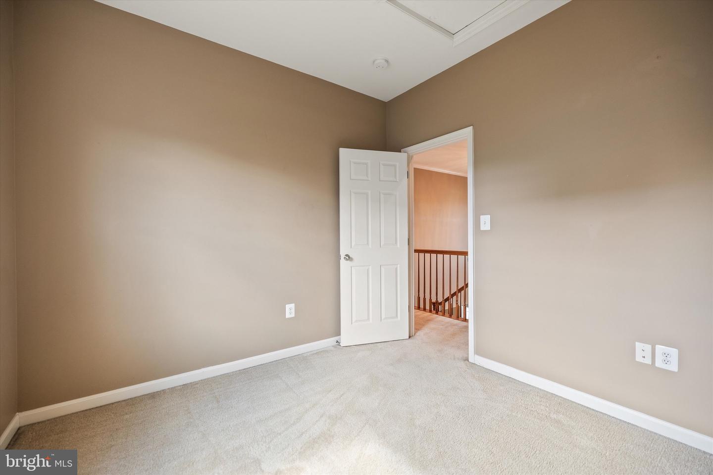 2812 RIDGETOP CT, WINCHESTER, Virginia 22601, 4 Bedrooms Bedrooms, ,3 BathroomsBathrooms,Residential,For sale,2812 RIDGETOP CT,VAWI2009012 MLS # VAWI2009012