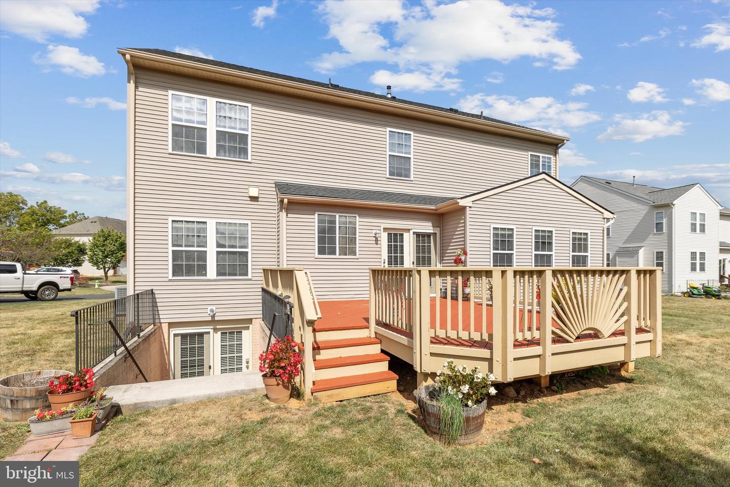 2812 RIDGETOP CT, WINCHESTER, Virginia 22601, 4 Bedrooms Bedrooms, ,3 BathroomsBathrooms,Residential,For sale,2812 RIDGETOP CT,VAWI2009012 MLS # VAWI2009012