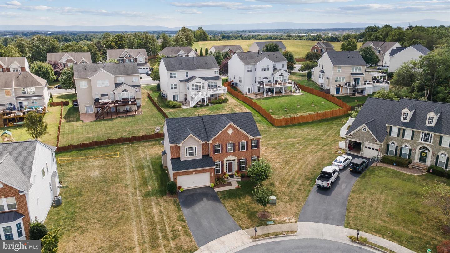 2812 RIDGETOP CT, WINCHESTER, Virginia 22601, 4 Bedrooms Bedrooms, ,3 BathroomsBathrooms,Residential,For sale,2812 RIDGETOP CT,VAWI2009012 MLS # VAWI2009012