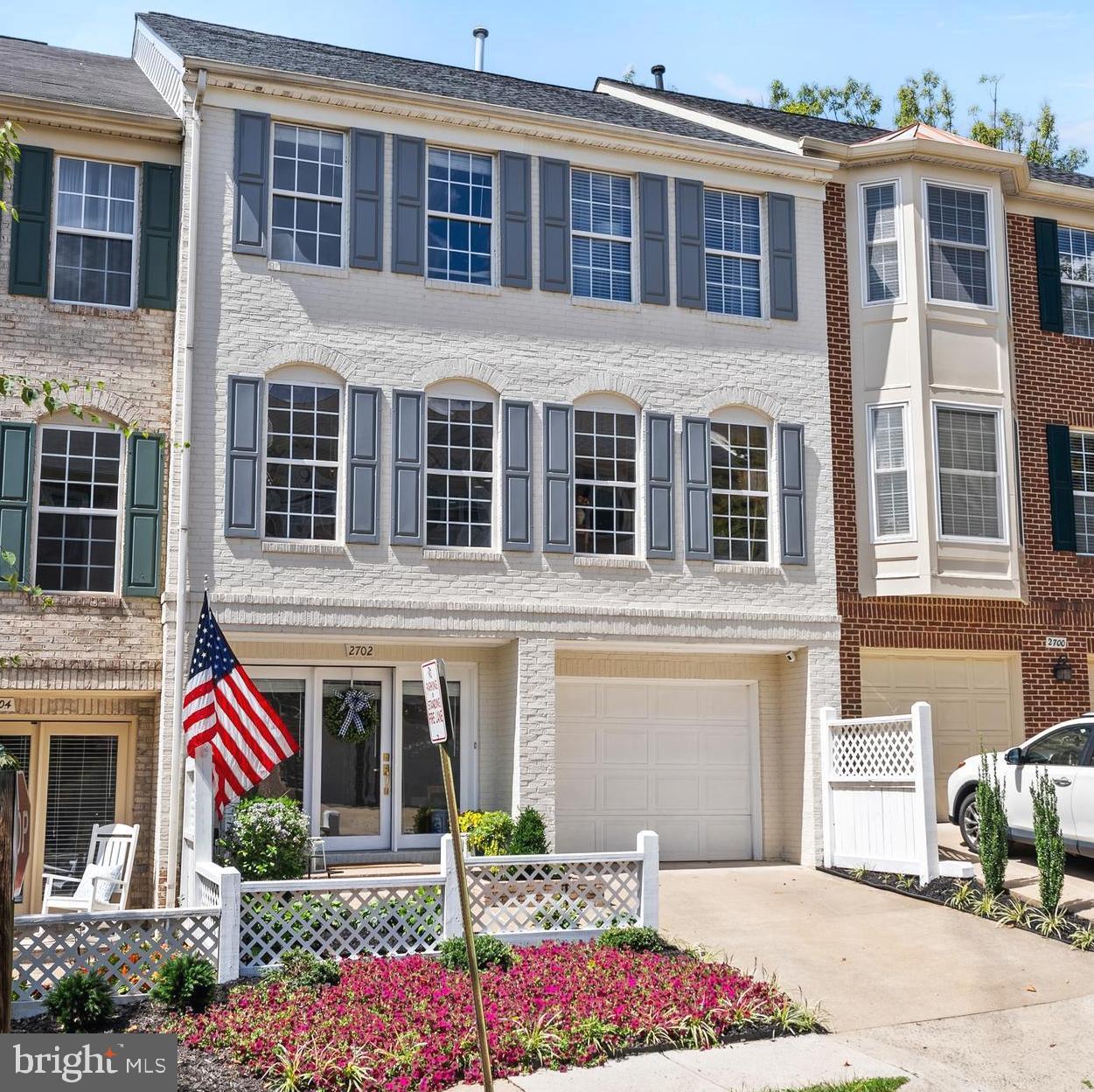 2702 CHANBOURNE WAY, VIENNA, Virginia 22181, 3 Bedrooms Bedrooms, ,3 BathroomsBathrooms,Residential,For sale,2702 CHANBOURNE WAY,VAFX2264680 MLS # VAFX2264680