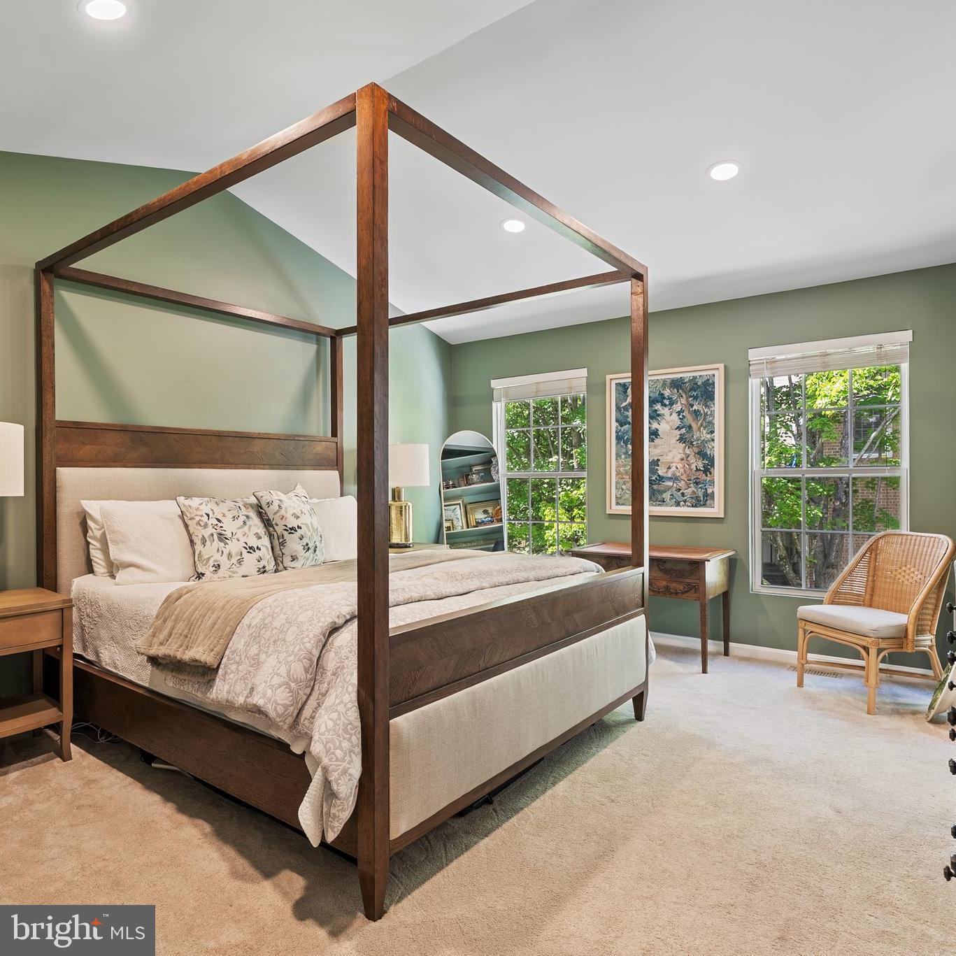 2702 CHANBOURNE WAY, VIENNA, Virginia 22181, 3 Bedrooms Bedrooms, ,3 BathroomsBathrooms,Residential,For sale,2702 CHANBOURNE WAY,VAFX2264680 MLS # VAFX2264680