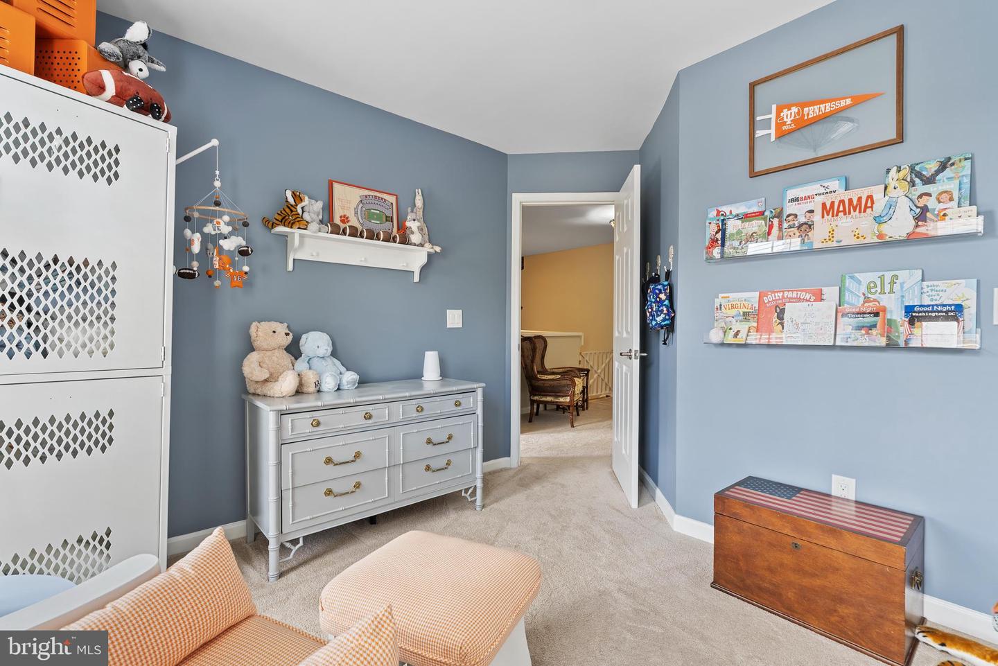 2702 CHANBOURNE WAY, VIENNA, Virginia 22181, 3 Bedrooms Bedrooms, ,3 BathroomsBathrooms,Residential,For sale,2702 CHANBOURNE WAY,VAFX2264680 MLS # VAFX2264680