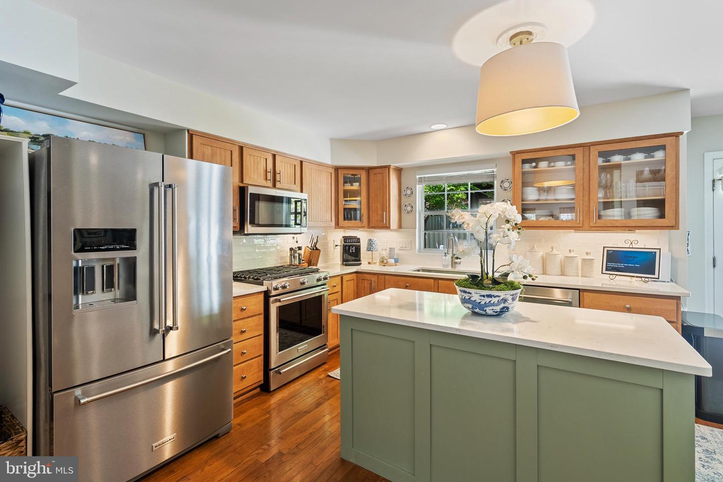 2702 CHANBOURNE WAY, VIENNA, Virginia 22181, 3 Bedrooms Bedrooms, ,3 BathroomsBathrooms,Residential,For sale,2702 CHANBOURNE WAY,VAFX2264680 MLS # VAFX2264680