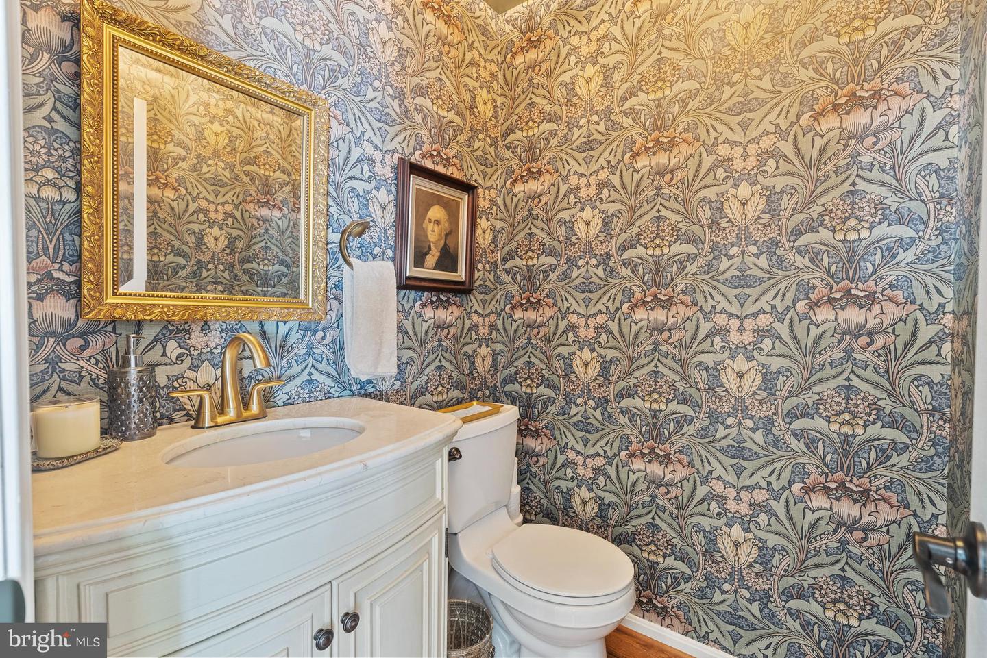 2702 CHANBOURNE WAY, VIENNA, Virginia 22181, 3 Bedrooms Bedrooms, ,3 BathroomsBathrooms,Residential,For sale,2702 CHANBOURNE WAY,VAFX2264680 MLS # VAFX2264680