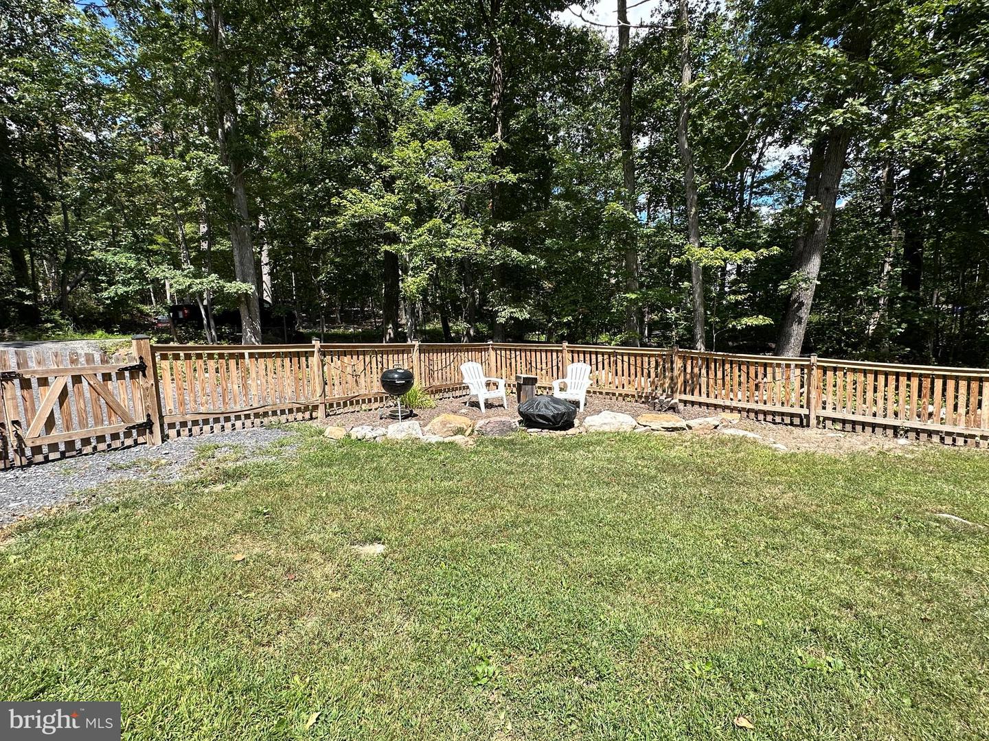 414 RACCOON DR, WINCHESTER, Virginia 22602, 3 Bedrooms Bedrooms, ,2 BathroomsBathrooms,Residential,For sale,414 RACCOON DR,VAFV2036574 MLS # VAFV2036574