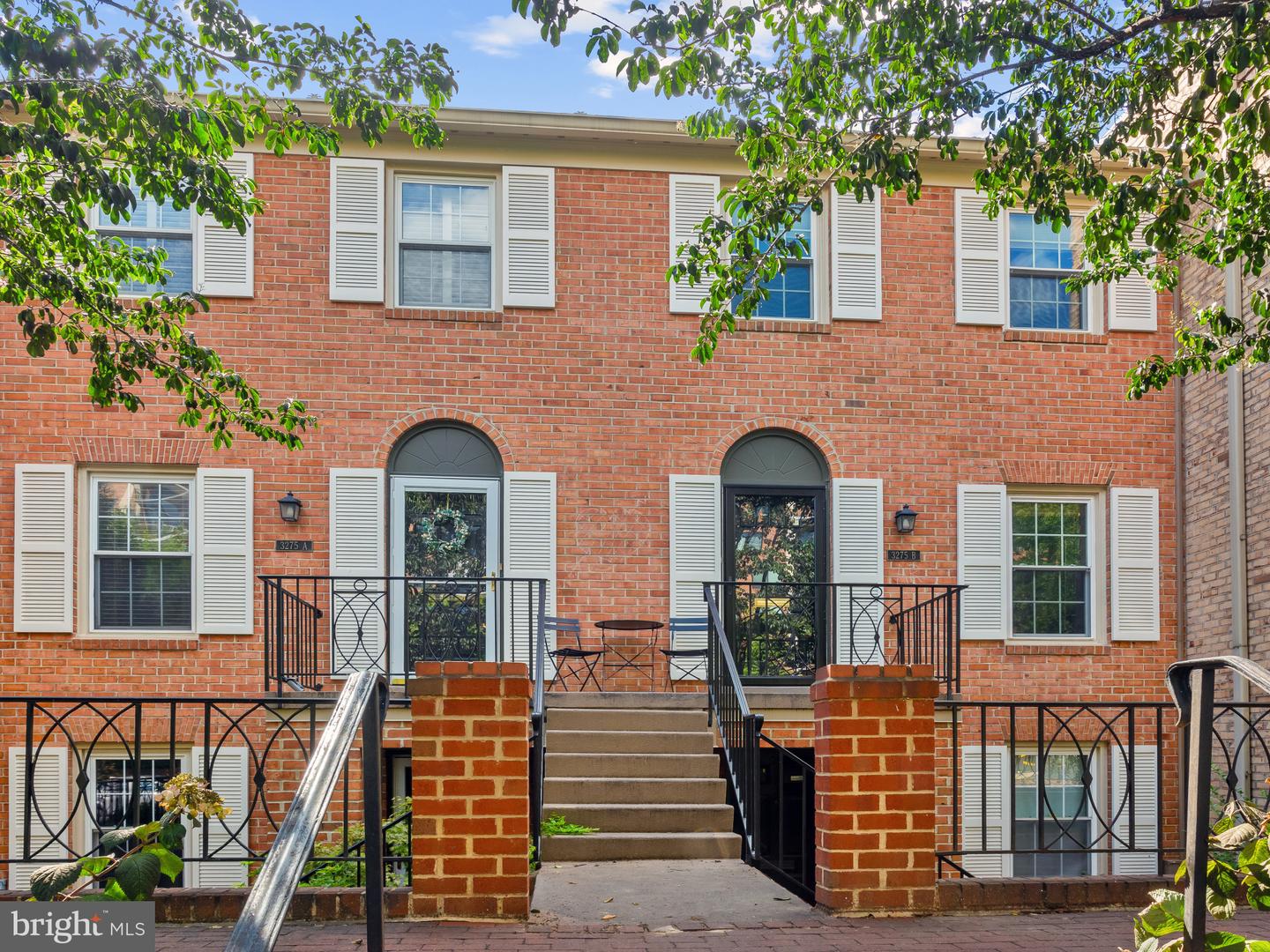 3275 SUTTON PL NW #B, WASHINGTON, District Of Columbia 20016, 2 Bedrooms Bedrooms, ,2 BathroomsBathrooms,Residential,For sale,3275 SUTTON PL NW #B,DCDC2220132 MLS # DCDC2220132