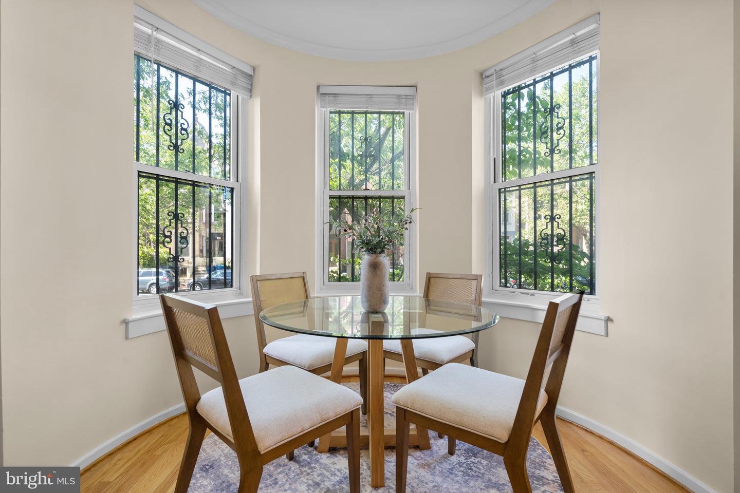 1742 U ST NW #101, WASHINGTON, District Of Columbia 20009, 2 Bedrooms Bedrooms, ,2 BathroomsBathrooms,Residential,For sale,1742 U ST NW #101,DCDC2220136 MLS # DCDC2220136