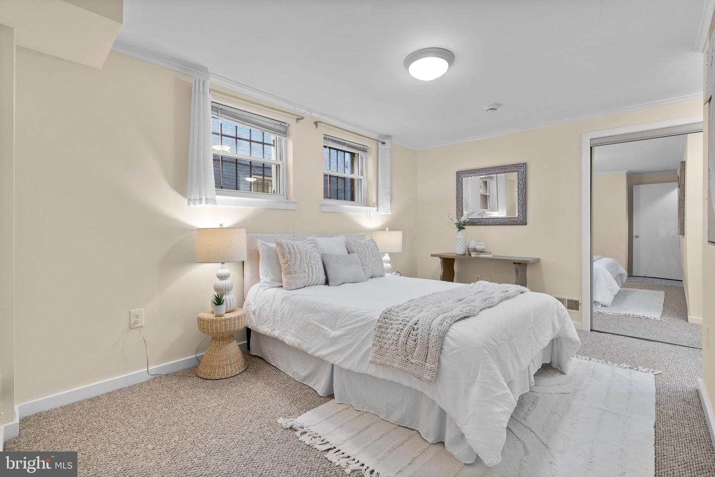 1742 U ST NW #101, WASHINGTON, District Of Columbia 20009, 2 Bedrooms Bedrooms, ,2 BathroomsBathrooms,Residential,For sale,1742 U ST NW #101,DCDC2220136 MLS # DCDC2220136