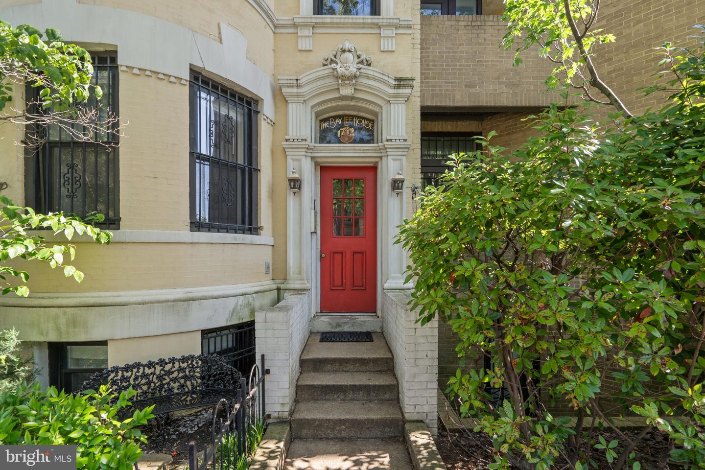 1742 U ST NW #101, WASHINGTON, District Of Columbia 20009, 2 Bedrooms Bedrooms, ,2 BathroomsBathrooms,Residential,For sale,1742 U ST NW #101,DCDC2220136 MLS # DCDC2220136