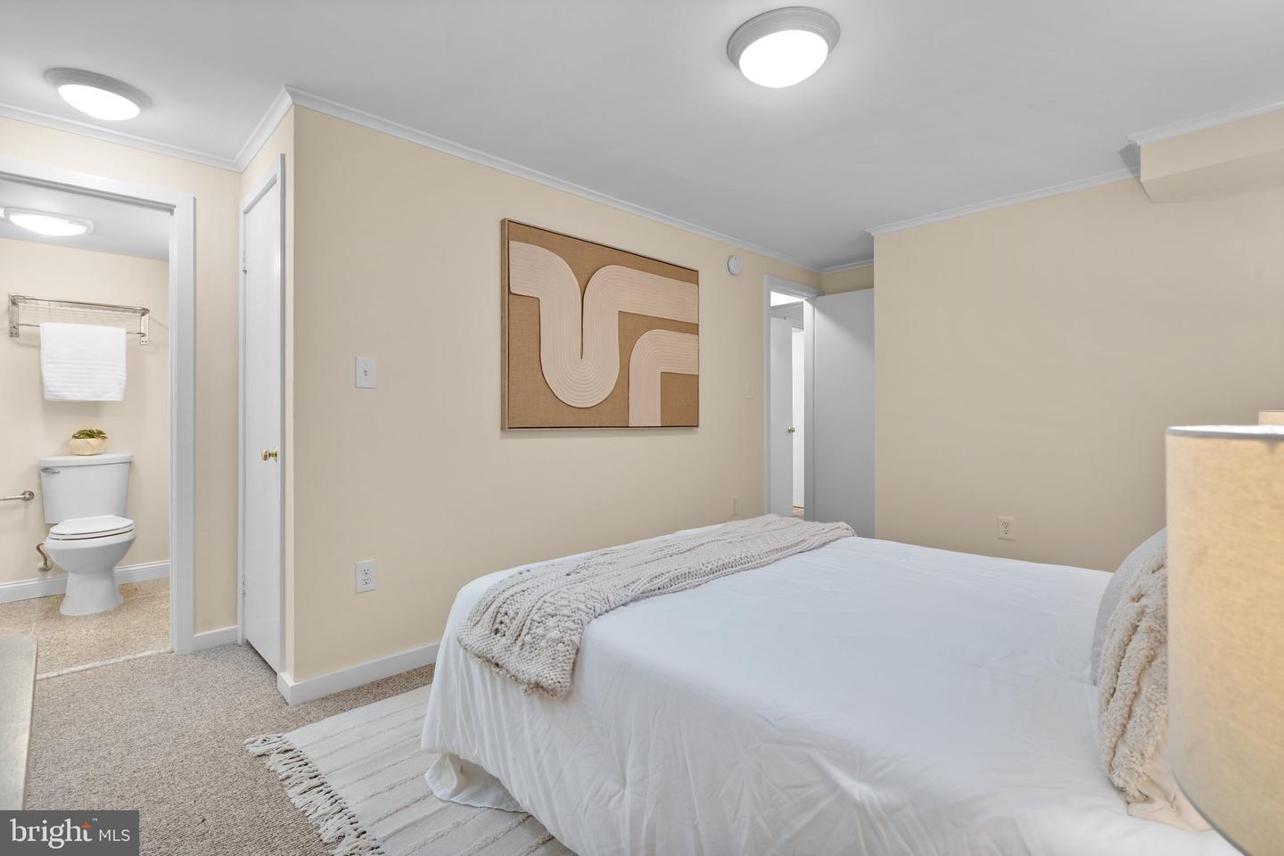 1742 U ST NW #101, WASHINGTON, District Of Columbia 20009, 2 Bedrooms Bedrooms, ,2 BathroomsBathrooms,Residential,For sale,1742 U ST NW #101,DCDC2220136 MLS # DCDC2220136