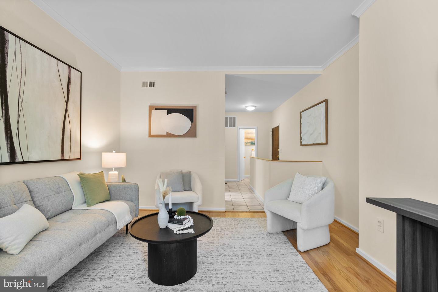 1742 U ST NW #101, WASHINGTON, District Of Columbia 20009, 2 Bedrooms Bedrooms, ,2 BathroomsBathrooms,Residential,For sale,1742 U ST NW #101,DCDC2220136 MLS # DCDC2220136