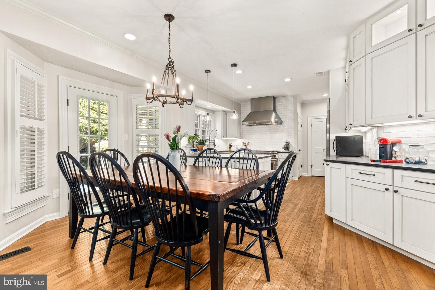 1263 DARTMOUTH CT, ALEXANDRIA, Virginia 22314, 5 Bedrooms Bedrooms, ,3 BathroomsBathrooms,Residential,For sale,1263 DARTMOUTH CT,VAAX2049264 MLS # VAAX2049264