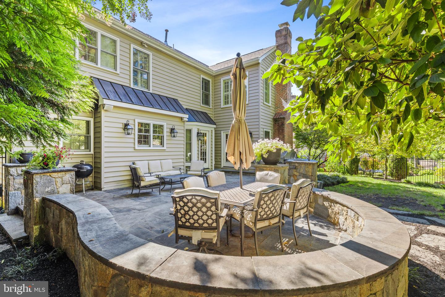 1263 DARTMOUTH CT, ALEXANDRIA, Virginia 22314, 5 Bedrooms Bedrooms, ,3 BathroomsBathrooms,Residential,For sale,1263 DARTMOUTH CT,VAAX2049264 MLS # VAAX2049264