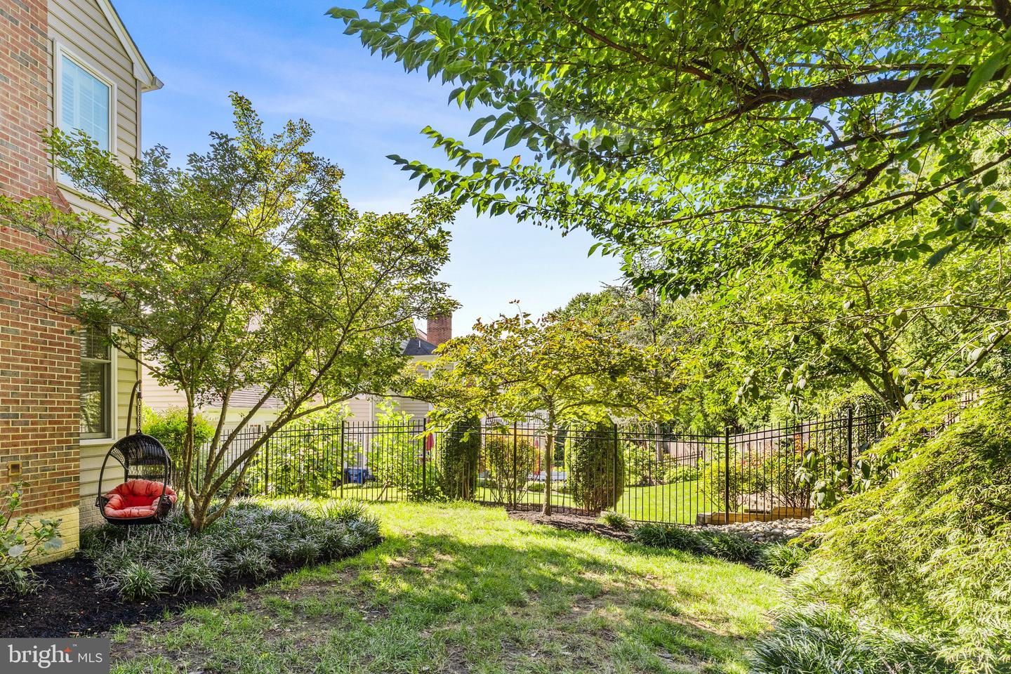 1263 DARTMOUTH CT, ALEXANDRIA, Virginia 22314, 5 Bedrooms Bedrooms, ,3 BathroomsBathrooms,Residential,For sale,1263 DARTMOUTH CT,VAAX2049264 MLS # VAAX2049264