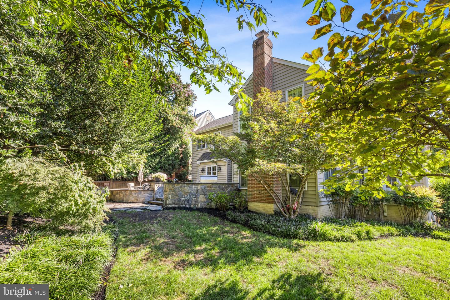 1263 DARTMOUTH CT, ALEXANDRIA, Virginia 22314, 5 Bedrooms Bedrooms, ,3 BathroomsBathrooms,Residential,For sale,1263 DARTMOUTH CT,VAAX2049264 MLS # VAAX2049264