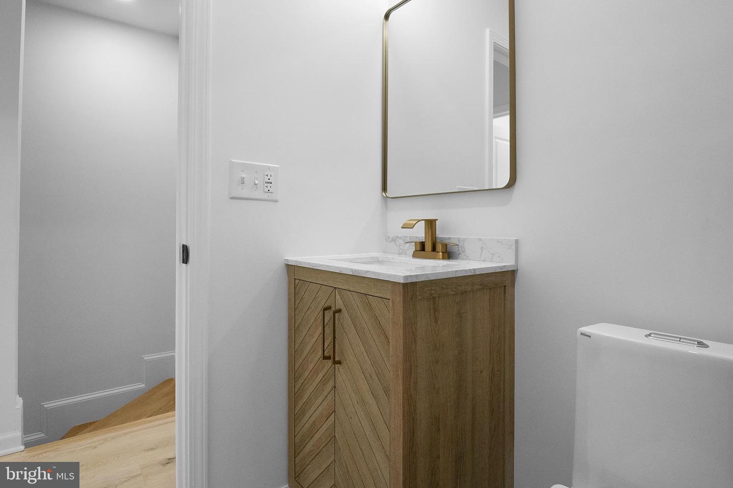 1709 LANG PL NE, WASHINGTON, District Of Columbia 20002, 4 Bedrooms Bedrooms, ,3 BathroomsBathrooms,Residential,For sale,1709 LANG PL NE,DCDC2220182 MLS # DCDC2220182