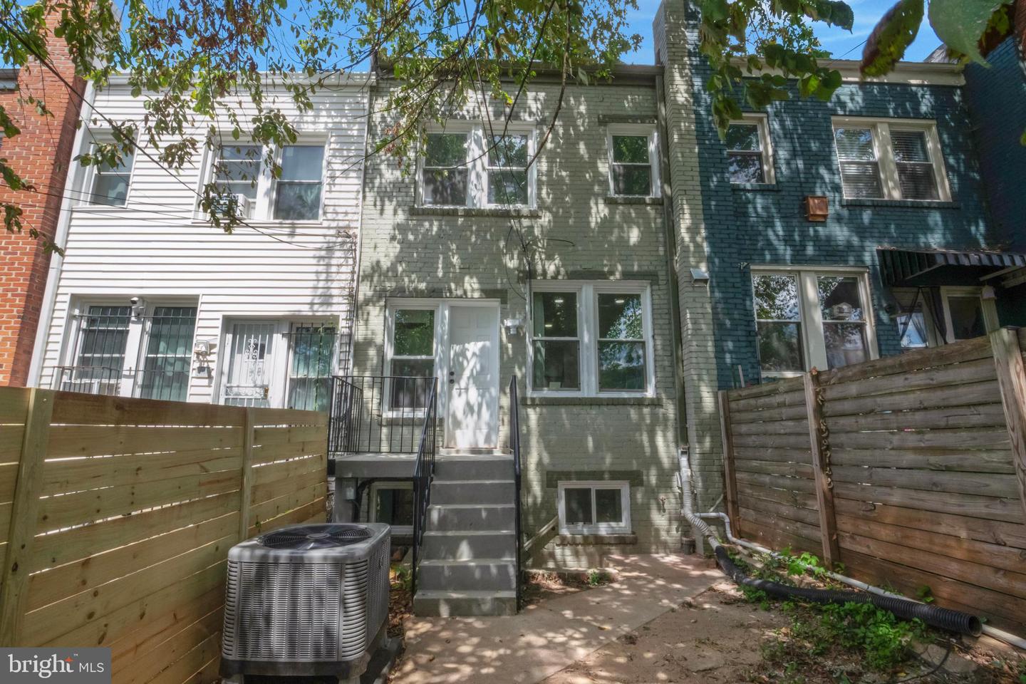 1709 LANG PL NE, WASHINGTON, District Of Columbia 20002, 4 Bedrooms Bedrooms, ,3 BathroomsBathrooms,Residential,For sale,1709 LANG PL NE,DCDC2220182 MLS # DCDC2220182