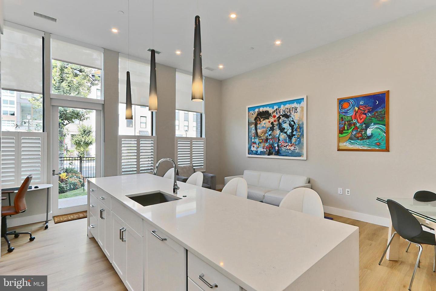 801 N FAIRFAX ST #132, ALEXANDRIA, Virginia 22314, 4 Bedrooms Bedrooms, ,4 BathroomsBathrooms,Residential,For sale,801 N FAIRFAX ST #132,VAAX2049274 MLS # VAAX2049274