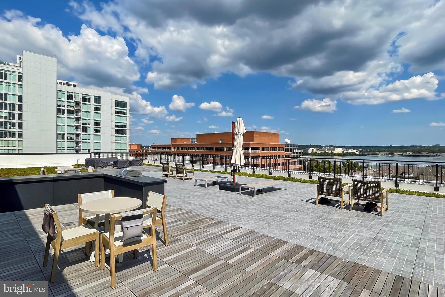 801 N FAIRFAX ST #132, ALEXANDRIA, Virginia 22314, 4 Bedrooms Bedrooms, ,4 BathroomsBathrooms,Residential,For sale,801 N FAIRFAX ST #132,VAAX2049274 MLS # VAAX2049274