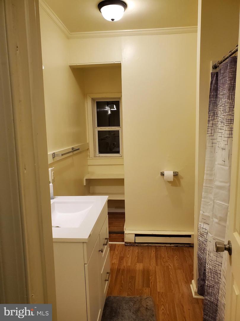206 CUSTER AVE, WINCHESTER, Virginia 22602, 3 Bedrooms Bedrooms, ,1 BathroomBathrooms,Residential,For sale,206 CUSTER AVE,VAFV2036594 MLS # VAFV2036594