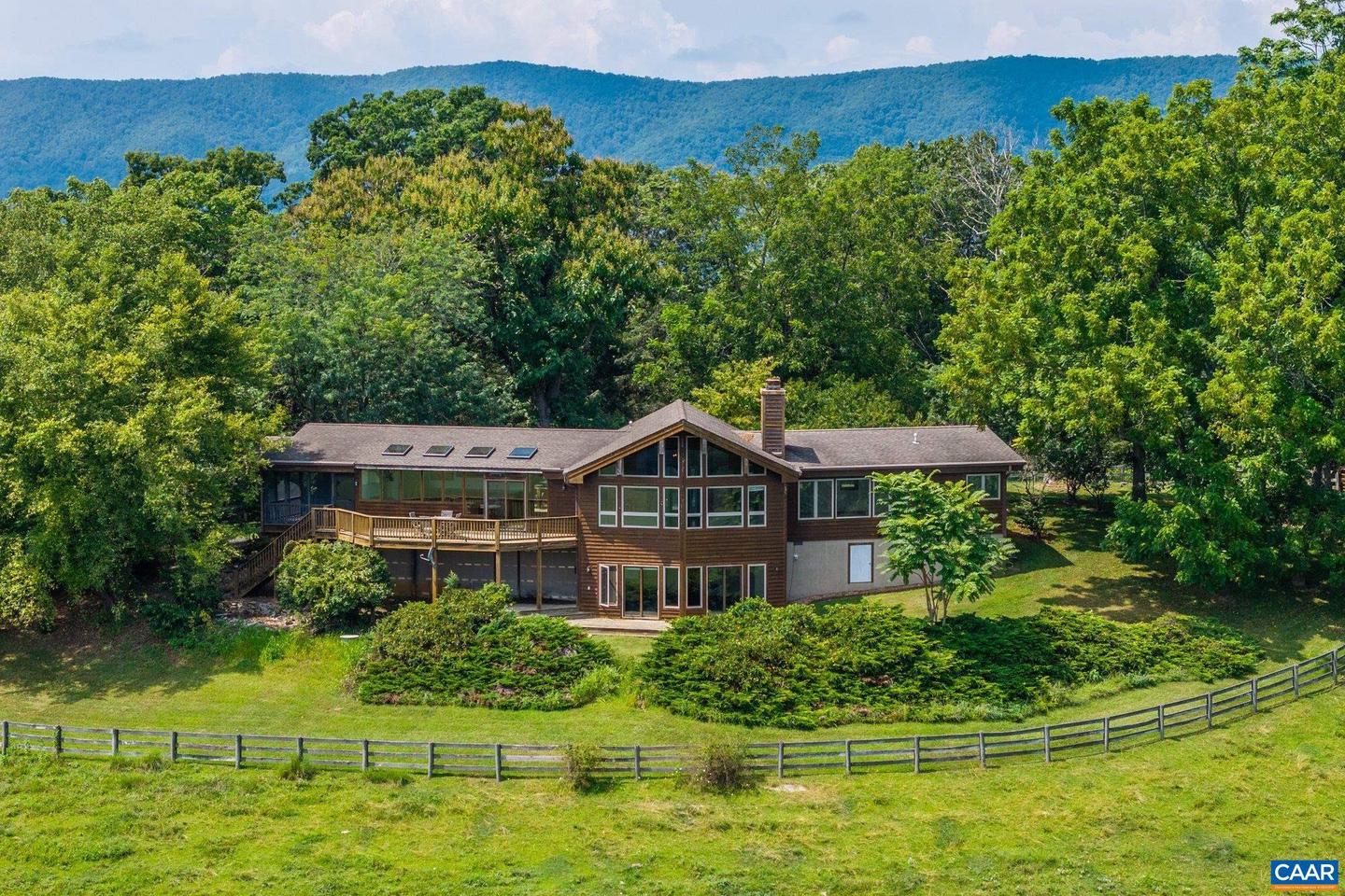 742 & 830 HIGH ROCK RD, RAPHINE, Virginia 24472, 2 Bedrooms Bedrooms, ,2 BathroomsBathrooms,Residential,For sale,742 & 830 HIGH ROCK RD,668547 MLS # 668547