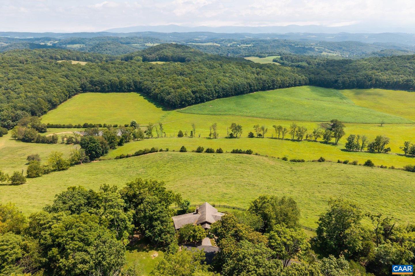 742 & 830 HIGH ROCK RD, RAPHINE, Virginia 24472, 2 Bedrooms Bedrooms, ,2 BathroomsBathrooms,Residential,For sale,742 & 830 HIGH ROCK RD,668547 MLS # 668547