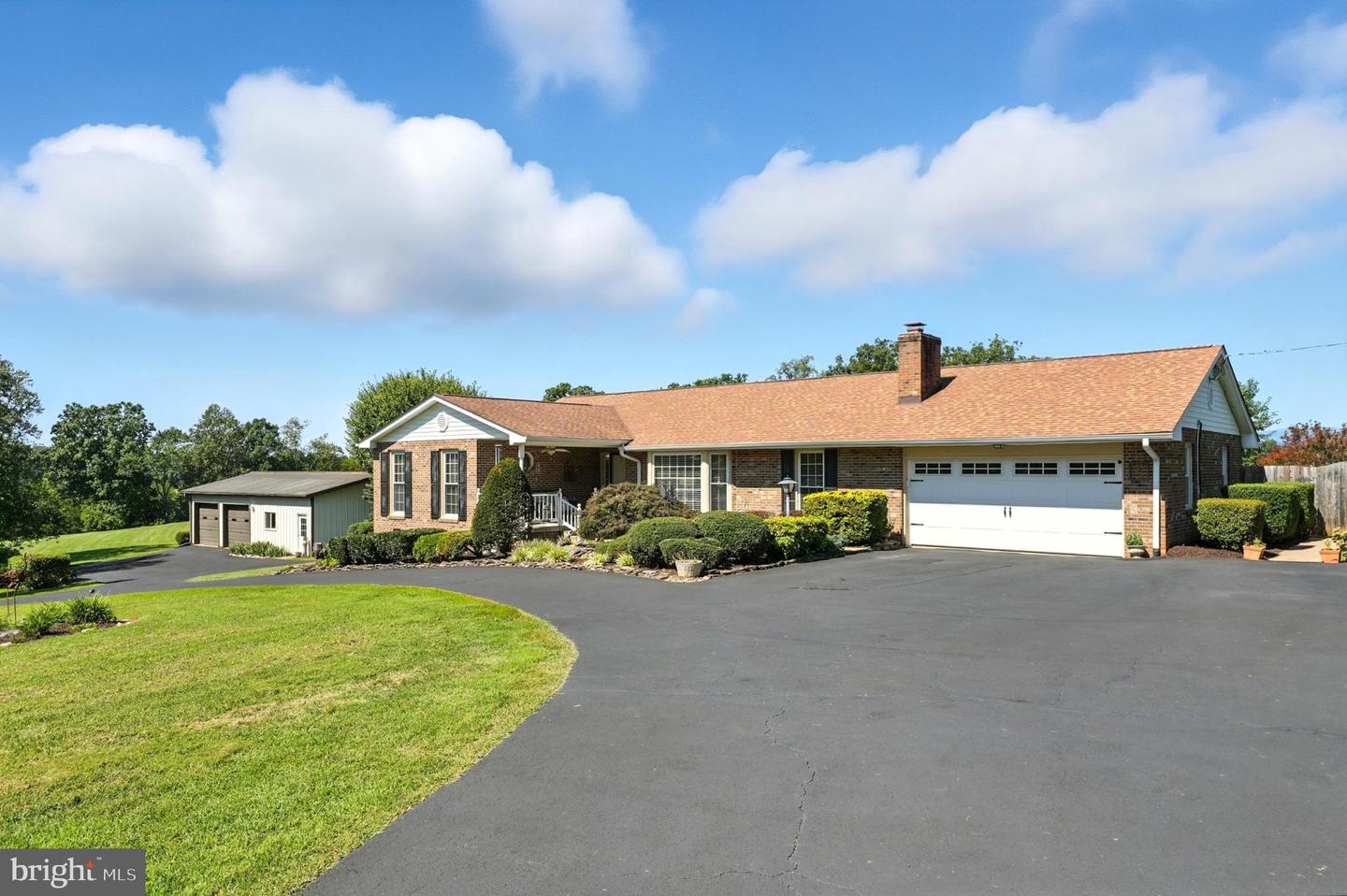 6507 JAMES MONROE HWY, CULPEPER, Virginia 22701, 3 Bedrooms Bedrooms, 10 Rooms Rooms,3 BathroomsBathrooms,Residential,For sale,6507 JAMES MONROE HWY,VACU2011476 MLS # VACU2011476