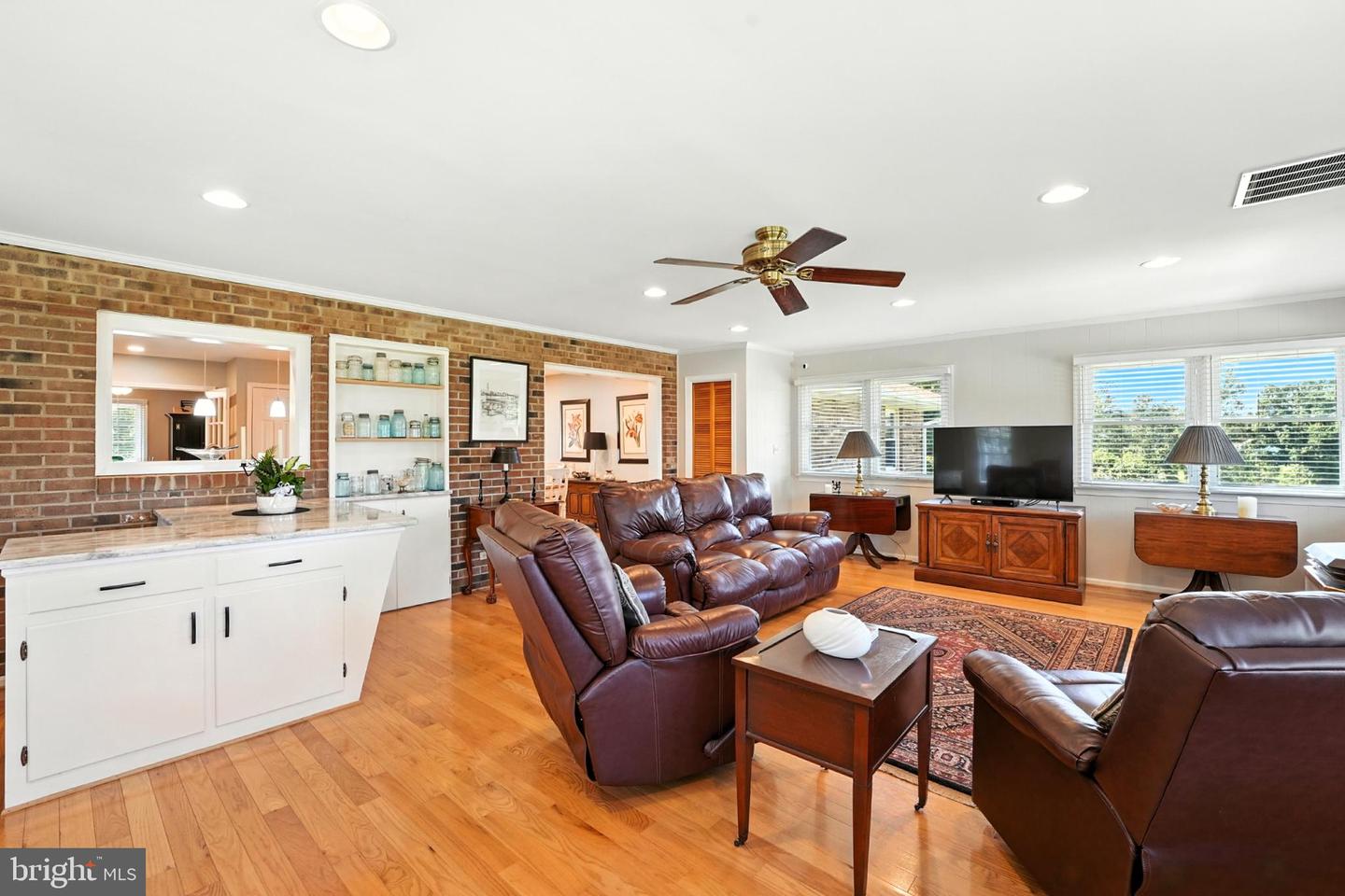 6507 JAMES MONROE HWY, CULPEPER, Virginia 22701, 3 Bedrooms Bedrooms, 10 Rooms Rooms,3 BathroomsBathrooms,Residential,For sale,6507 JAMES MONROE HWY,VACU2011476 MLS # VACU2011476