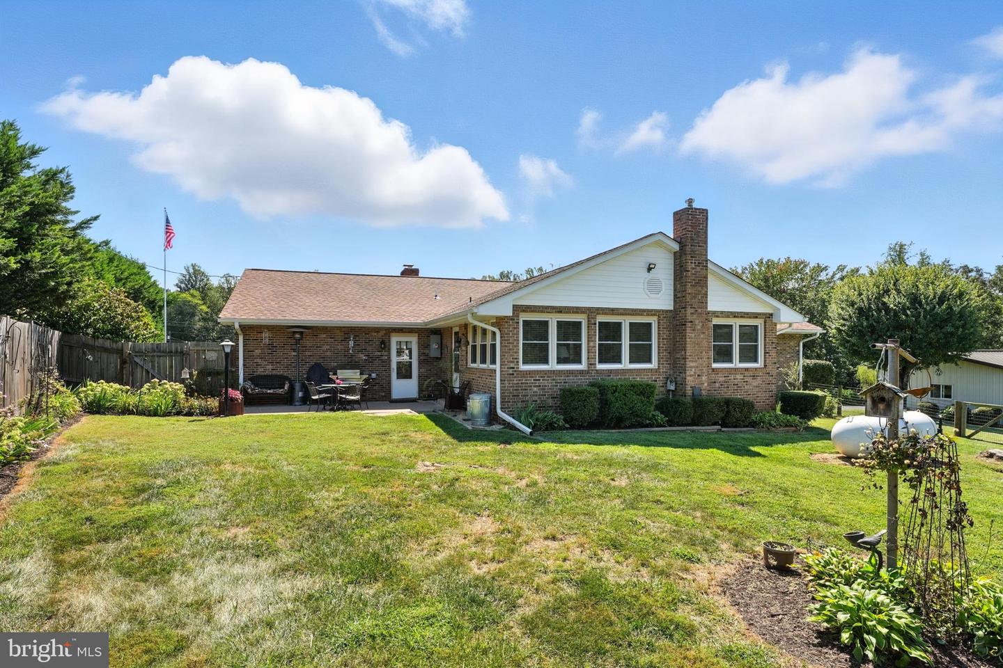 6507 JAMES MONROE HWY, CULPEPER, Virginia 22701, 3 Bedrooms Bedrooms, 10 Rooms Rooms,3 BathroomsBathrooms,Residential,For sale,6507 JAMES MONROE HWY,VACU2011476 MLS # VACU2011476