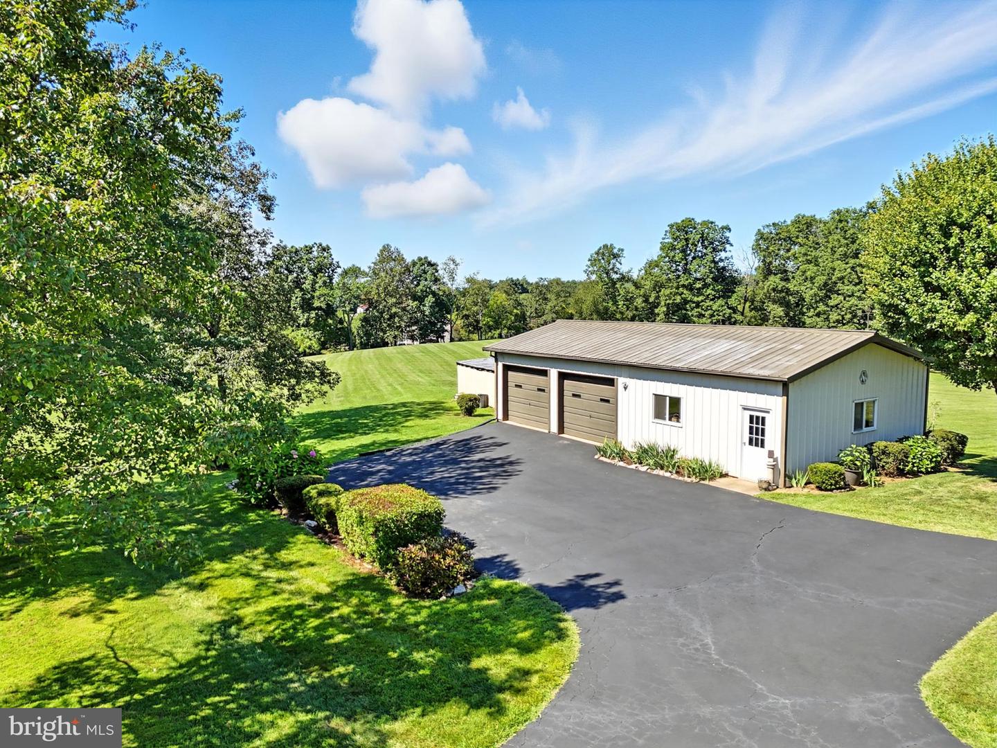 6507 JAMES MONROE HWY, CULPEPER, Virginia 22701, 3 Bedrooms Bedrooms, 10 Rooms Rooms,3 BathroomsBathrooms,Residential,For sale,6507 JAMES MONROE HWY,VACU2011476 MLS # VACU2011476