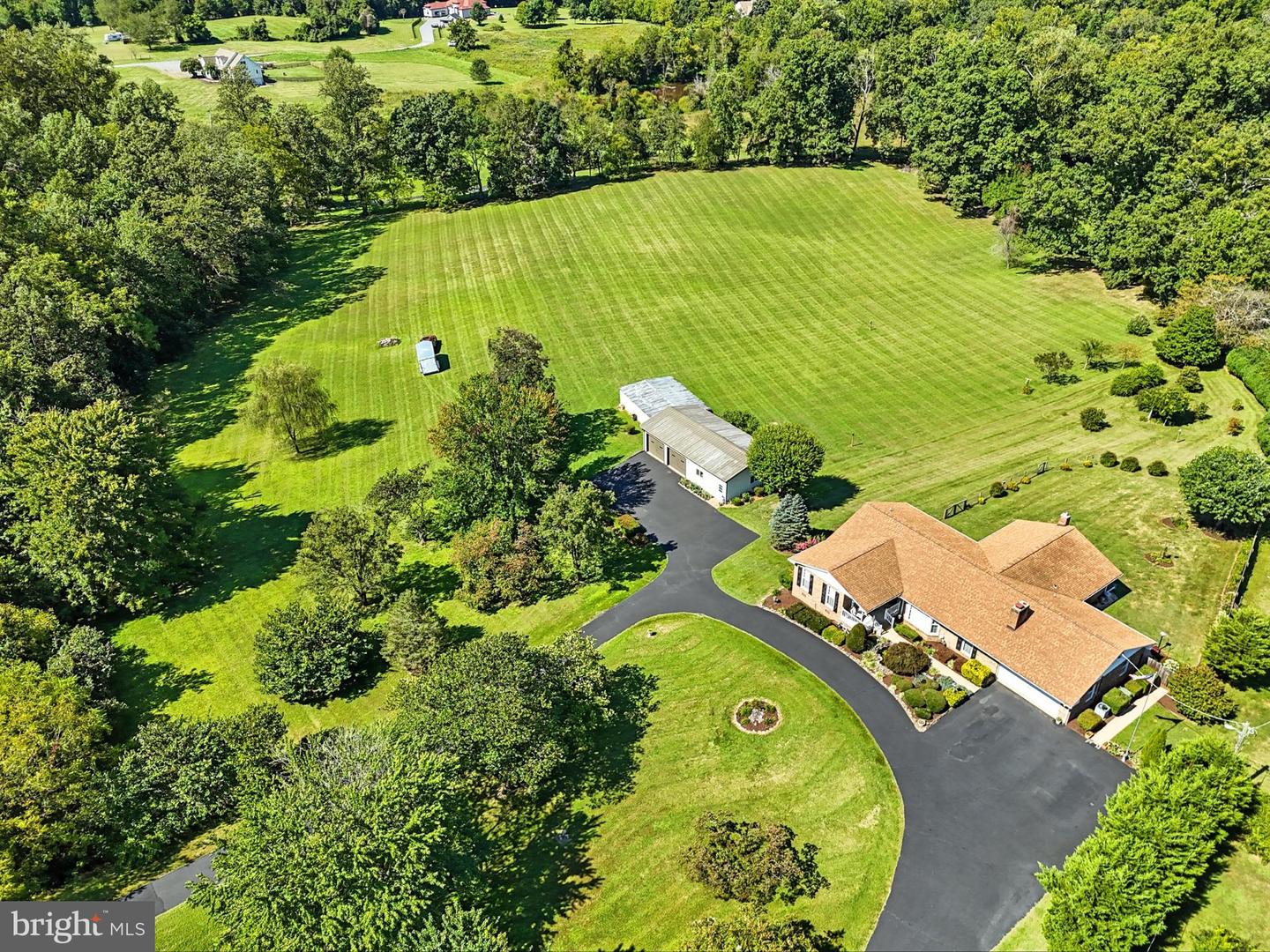 6507 JAMES MONROE HWY, CULPEPER, Virginia 22701, 3 Bedrooms Bedrooms, 10 Rooms Rooms,3 BathroomsBathrooms,Residential,For sale,6507 JAMES MONROE HWY,VACU2011476 MLS # VACU2011476